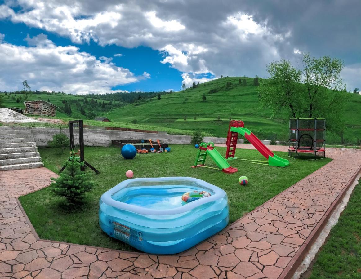 Галерея Карпат Plave Exteriör bild