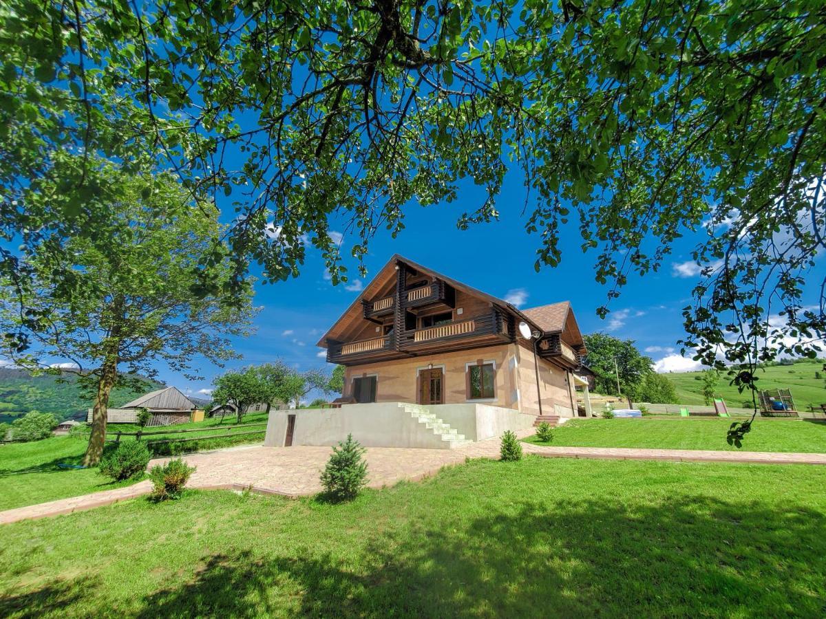 Галерея Карпат Plave Exteriör bild